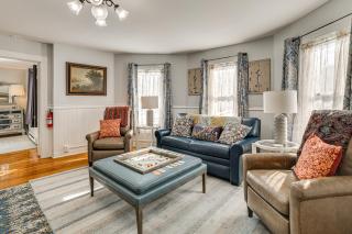 Easy Beach Access! Classic New London Charmer - 8