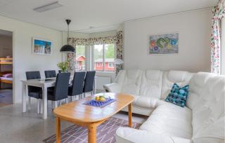 2 Bedroom Beautiful Home In Byxelkrok - 9