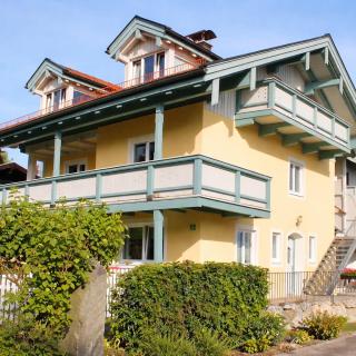 ChiemseeRefugium - Ferienwohnung Park - 4