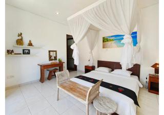 Clover Villa Sanur - 4