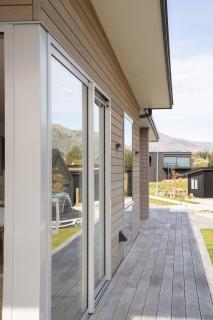 McNeil Luxury Studio - 8