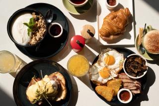 Riverfront Motel & Restaurant - 7