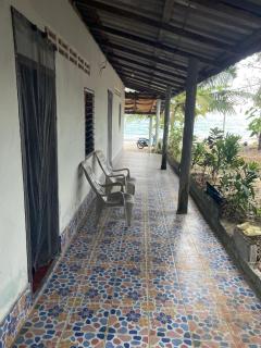 Gunny Bungalow 4 Cement Room - 0