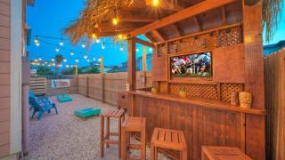 Backyard Tiki Bar Walk to the Beach Pool Cabana Cheeky Tiki by AvantStay - 0
