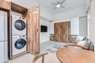 Modern Studio Condo in Central Prime Location - 3