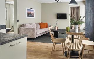 Amazing Apartment In Myggenäs - 8