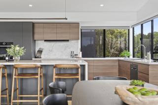 Scenic House with Private Yard & BBQ Area - 7