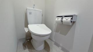 Moat Inside Tenjin - 4