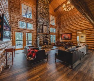 Wilderness Club Lodge For 25 - 4