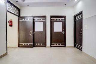 Super Hotel O Dwarka Mor Metro Station - 6