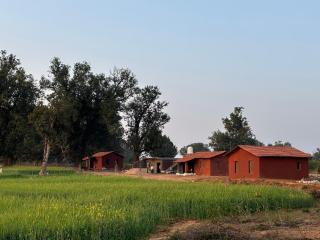 Lake View Basera - 2