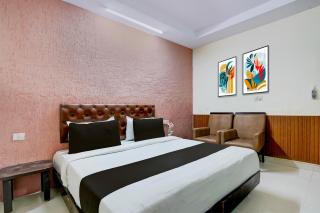 Collection O Haridwar Railway Station Formerly Le Central - 9