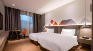 Borrman Hotel Zhonghsan Guzheng Huayi Plaza Light Rail Station - 2