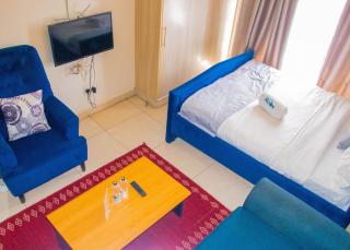 Luxury Stays near Two Rivers Mall Ruaka - 4