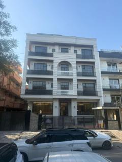 Saltstayz Premier- Main Road Near Sector 18 & Atta Market - 5