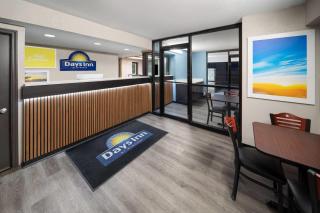 Days Inn by Wyndham Kansas City Northeast - 4