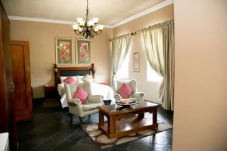 Picanha Grill Guest House & Events Venue - Nigel - 6