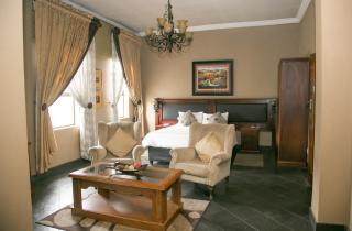 Picanha Grill Guest House & Events Venue - Nigel - 5