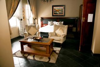 Picanha Grill Guest House & Events Venue - Nigel - 4