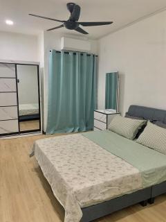 ReenRul Homestay, Taman Air Biru, Pasir Gudang - 7