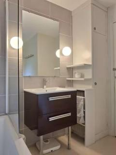 Maison avec rivière et petit étang - 7