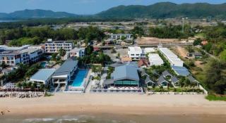 Rattana Pura Beach Resort - 1