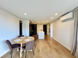 Modern Alpine Apartment 2 Bed & 2 Bathroom - 8