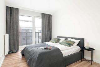 Przestronny Apartament z 2 Sypialniami by Noclegi Renters - 2