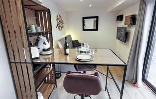 Nice Home In Jonquerettes - 5