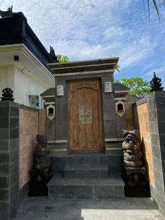 Dava Guest House Gianyar - 0