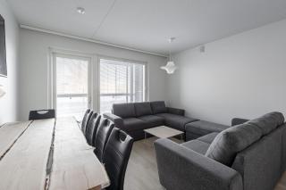 Modern 1BR Apt Next to Lake Näsijärvi - Sauna & Free Parking - 3