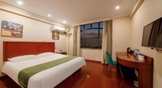 GreenTree Inn Shanghai MinHang ZhuanQiao Subway Station East ZhuanXing Road Shell Hotel - 4