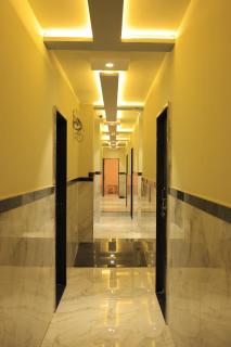 Hotel Balaji Lodging Shirpur - 2