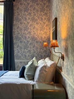 NEW - Periwinkle Townhouse - 3-min walk from Bath Spa Station - 1