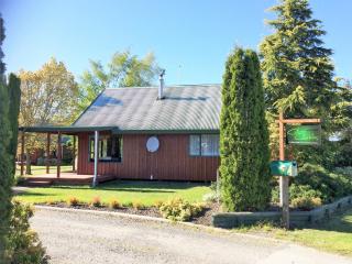 Cedar Chalets and Barkers Lodge - 2