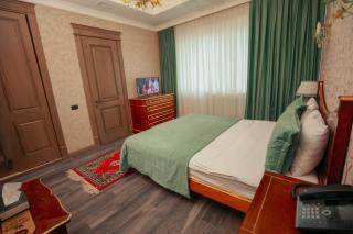 West Inn Hotel & Restaurant - 4