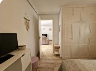 Modern Refuge in Nervión, Wi-Fi and AC Saramago III - 5