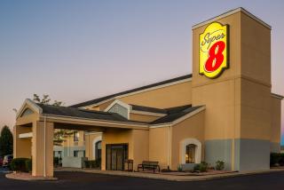 Super 8 by Wyndham Jasper - Jasper - 7