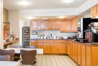Super 8 by Wyndham Jasper - Jasper - 3