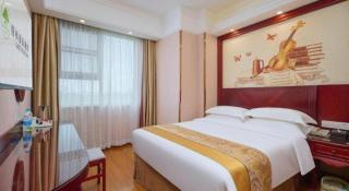 GreenTree Inn Shanghai Waigaoqiao Free Trade Zone Express Hotel - 1