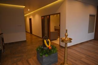 Boulevard Premium Luxury Hotel - 2