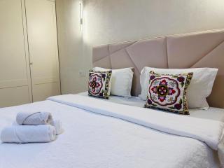 DREAM APARTMENTs - 8