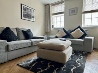 West Bow - Comfy 2 bed on West Bow overlooking Grassmarket - Edinburgh - 2