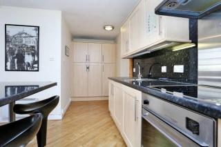 West Bow - Comfy 2 bed on West Bow overlooking Grassmarket - Edinburgh - 1