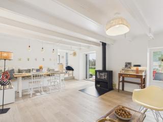 Plage à 300 m, maison pour 7, jardin et véranda - 2