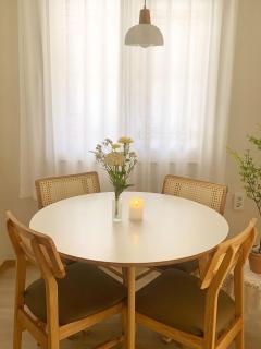 공항철도 홍대입구역 도보 5분 #숙소 단독 사용 #2층 #감성숙소 #넷플릭스#연남동 #2룸 #침대3개 #수리르 스테이 - 8