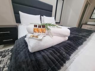 Emerald Guesthouse - 8