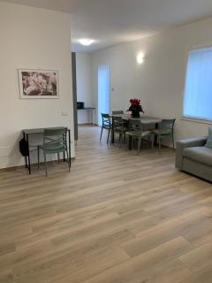 Appartamenti Via Emilia 11 - 2