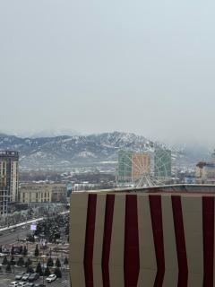 С видом на горы апартамент в лофт стиле - 9