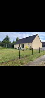 Maison récente à la campagne - 1